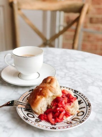 Brioche with warm strawberry compote