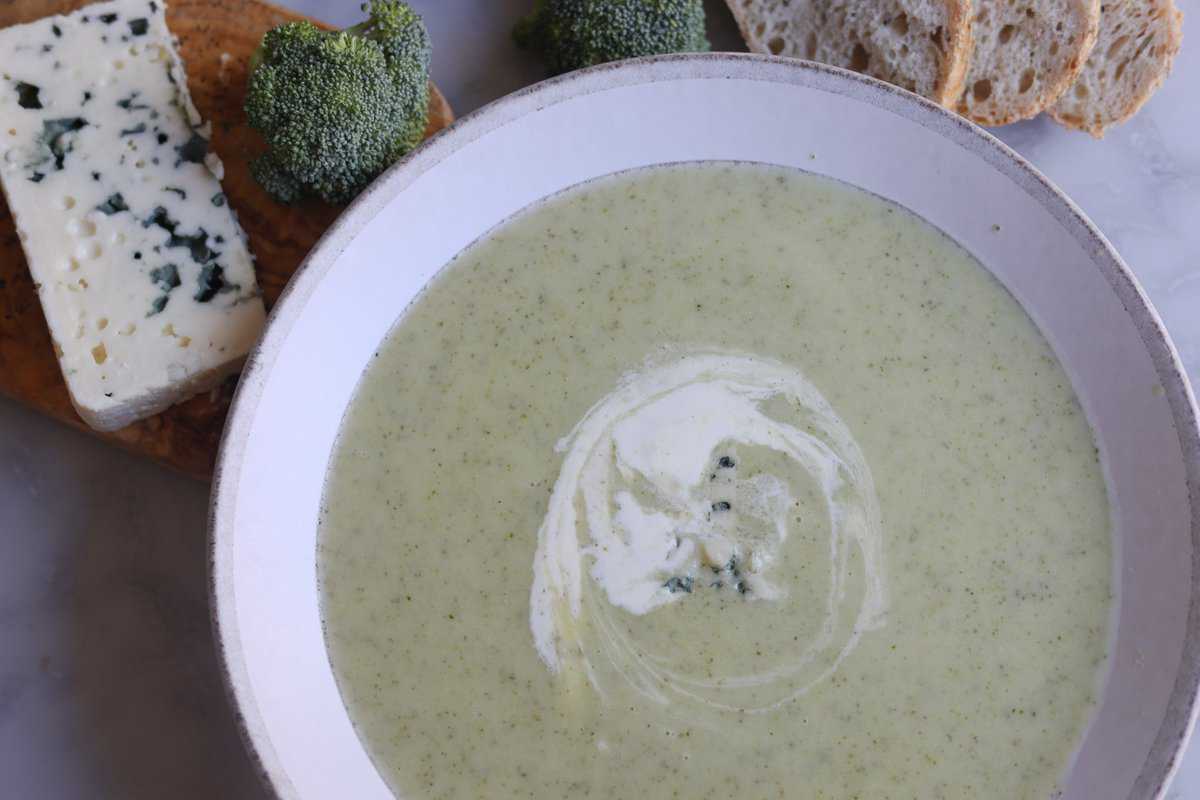 Best Broccoli and Blue Cheese Soup Le Chef's Wife